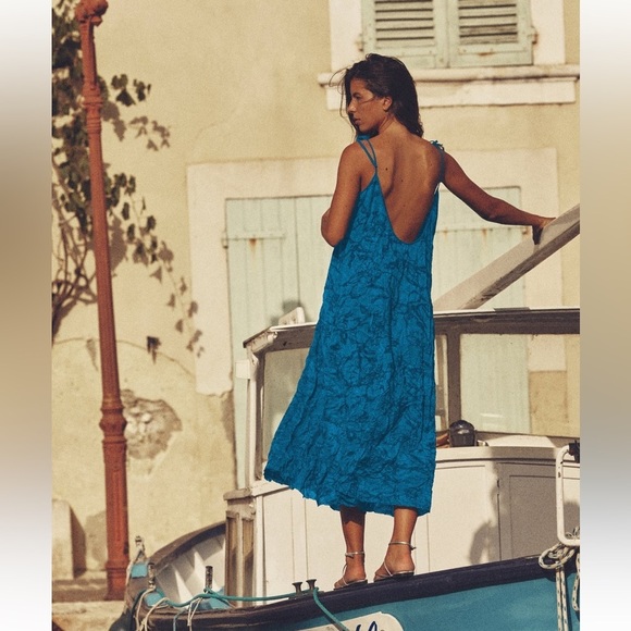 NWT Zara WRINKLED JACQUARD DRESS - Picture 3 of 12